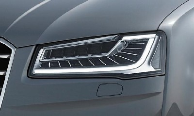 Audi seeks edge in global premium car sales race